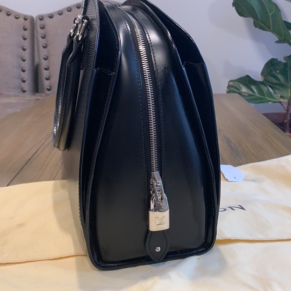 LOUIS VUITTON M59042 Epi Pont Neuf GM Hand Bag Epi Noir Leather Black - Picture 3 of 9